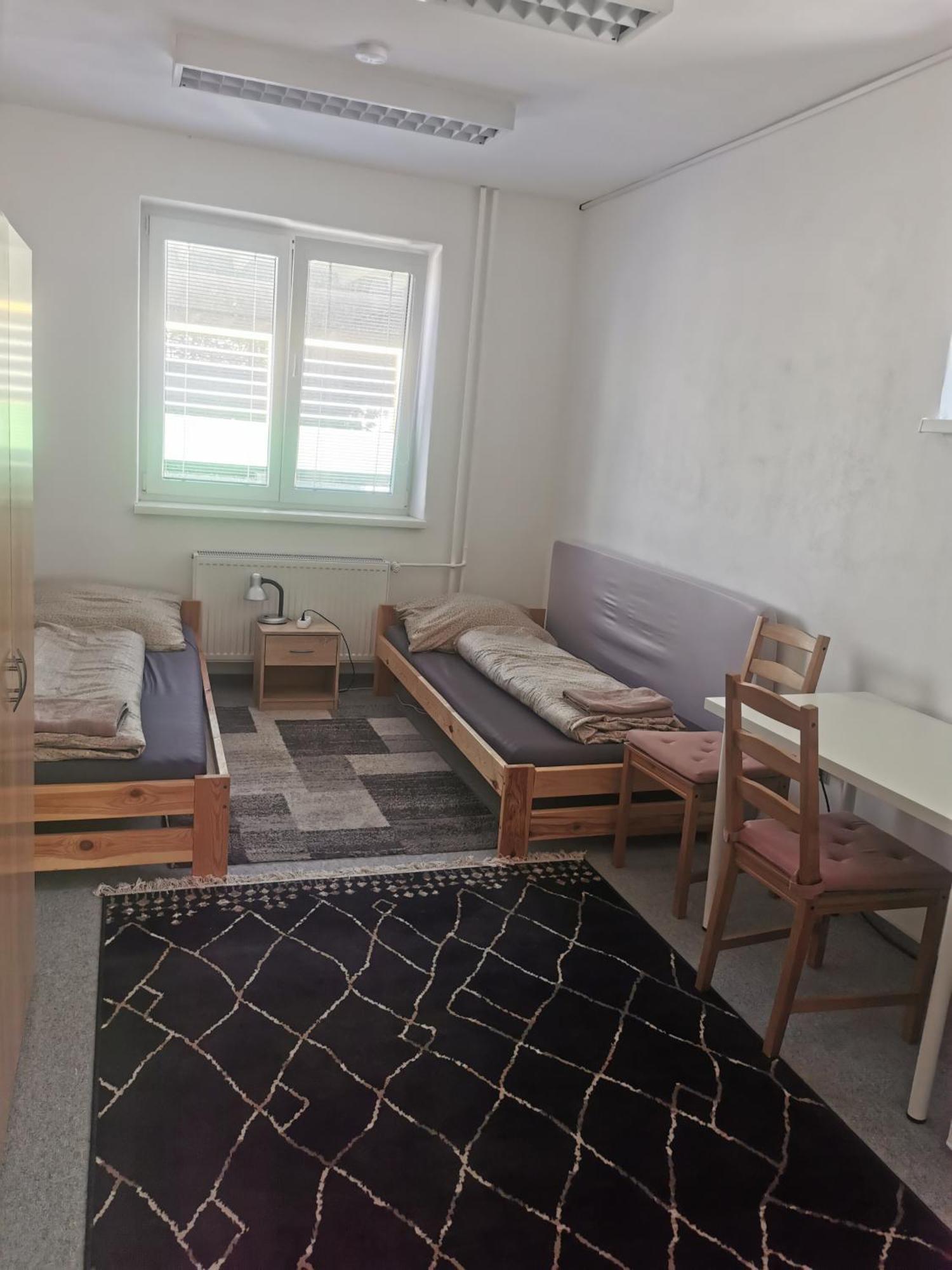 Living Bratislava & Bus Station & Mlynske Nivy Διαμέρισμα Εξωτερικό φωτογραφία